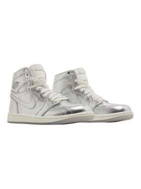 Nike 2024 Women’s Air Jordan 1 Retro High OG 'Chrome' Size 9